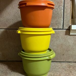 Vintage Tupperware! 🟢🟡🟠